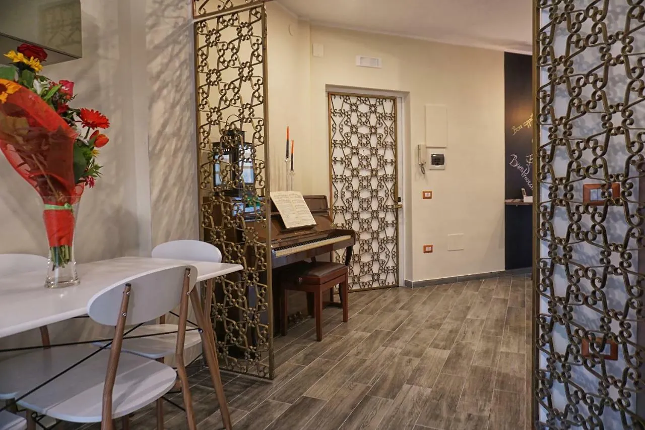 Holiday home Le Note Di Elisa Villa Naples